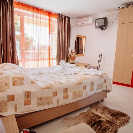 Aparthotel Mng Yassen 4*