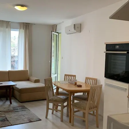 Mng Yassen Sunny Beach