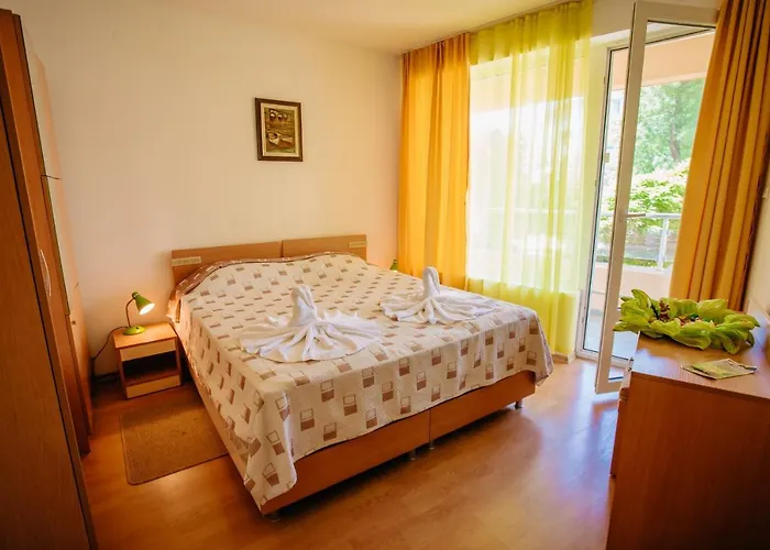 Mng Yassen 써니비치