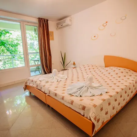 Mng Yassen Sunny Beach