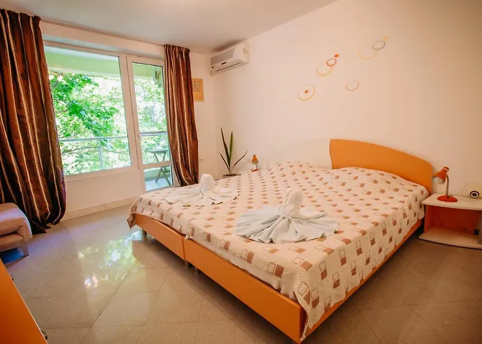 Mng Yassen Sunny Beach