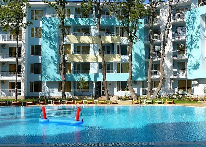 Mng Yassen Aparthotel 4*