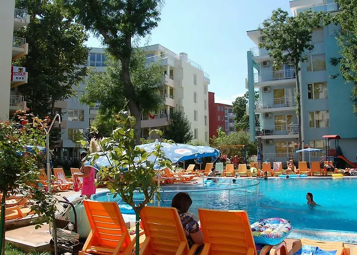 Mng Yassen Aparthotel 4*